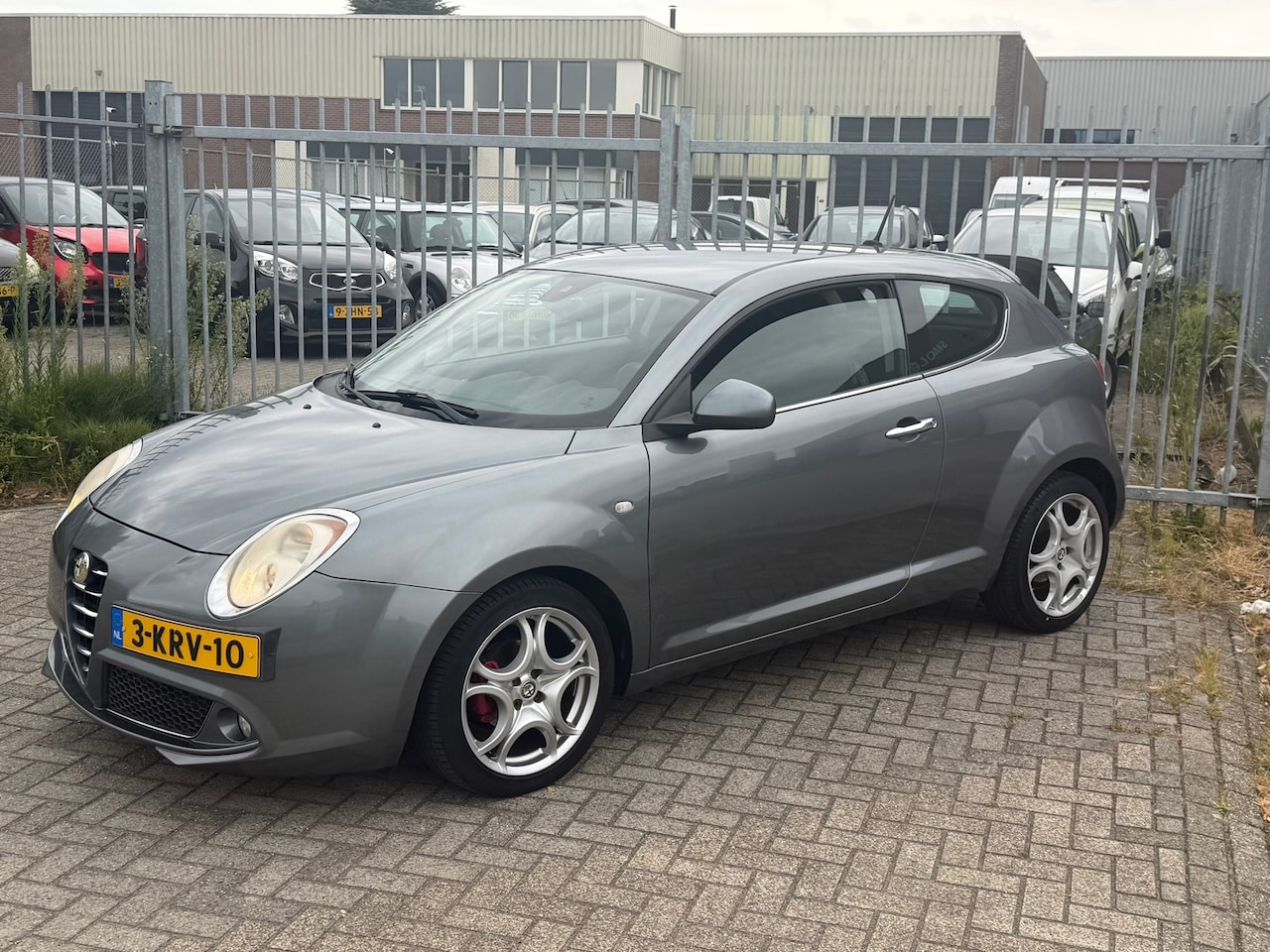Alfa Romeo MiTo - 0.9 TwinAir Distinctive NL AUTO NAP! 2EIGENAAR! NAVI l CRUISE l Airco l PDC l TOPSTAAT! - AutoWereld.nl
