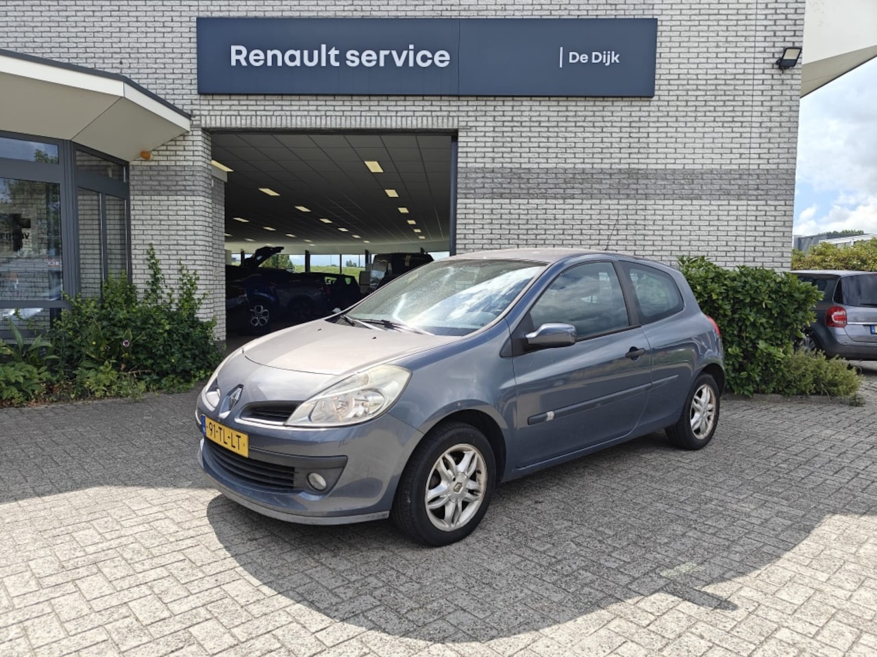 Renault Clio - 1.6-16V Privilège 1.6-16V Privilège - AutoWereld.nl