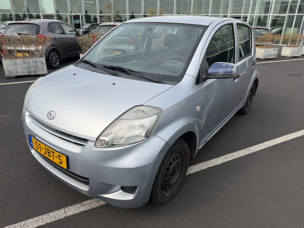 Daihatsu Sirion 2 - 1.0-12V Trend 1.0-12V Trend - AutoWereld.nl