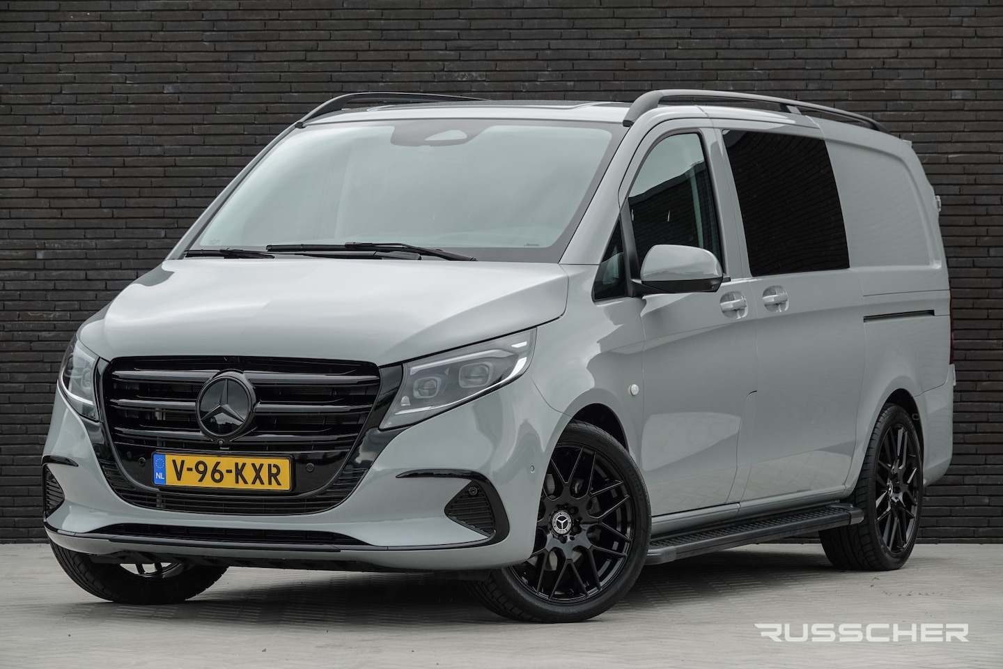 Mercedes-Benz Vito - 119Cdi 190Pk 9G-Tronic Aut. | Dubbele Cabine | Select | Lang | 360° Camera | 2xSchuifdeur - AutoWereld.nl