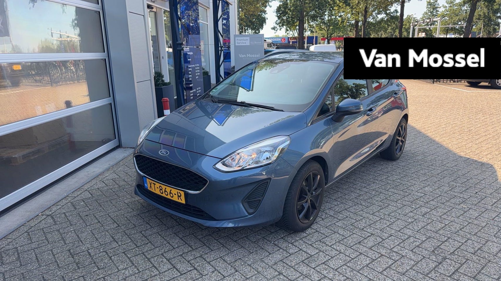 Ford Fiesta - 1.1 Trend AC | Carplay| Cruise Control | NAV | Hoogglans zwart LMV - AutoWereld.nl