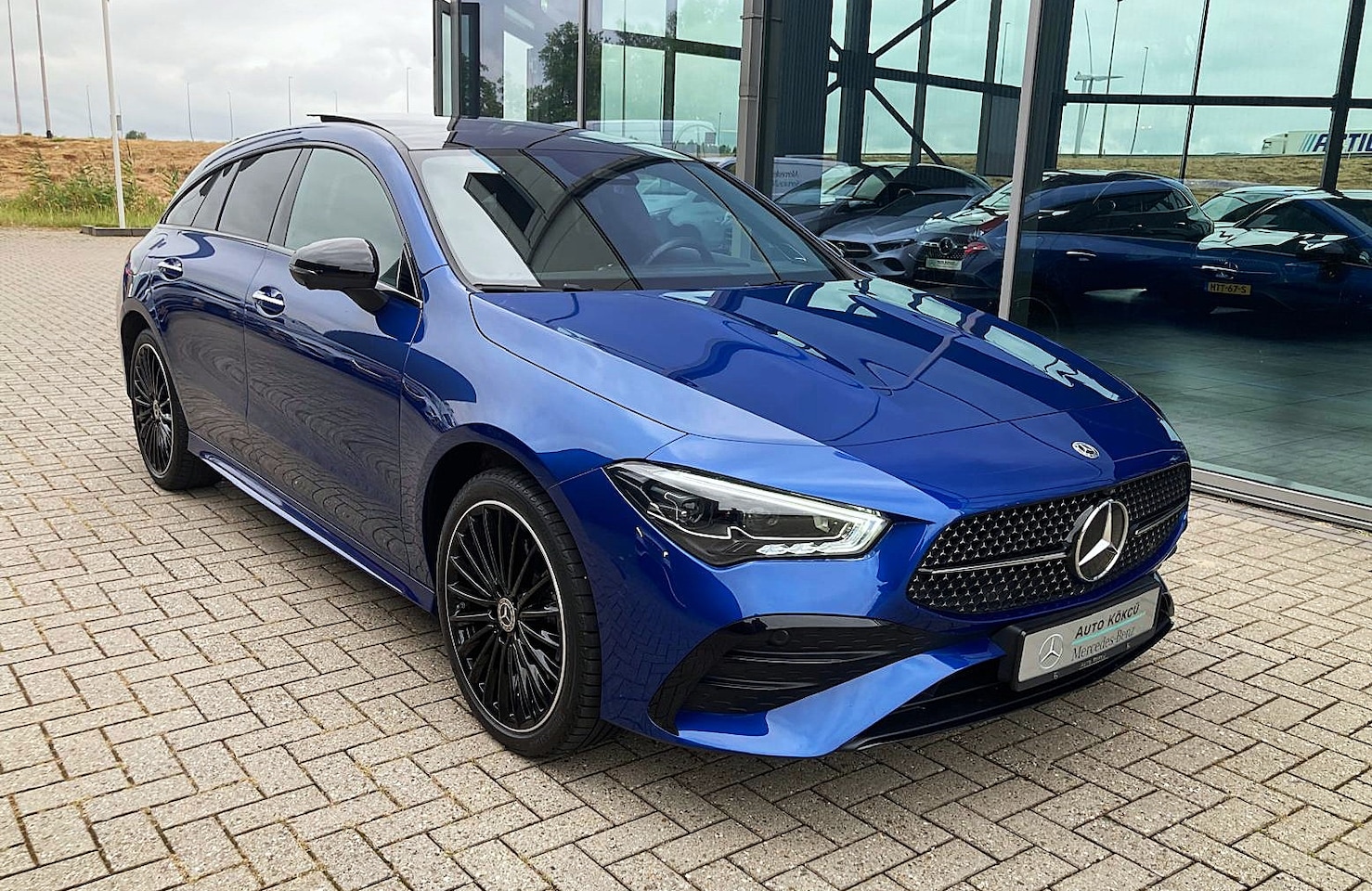 Mercedes-Benz CLA-klasse Shooting Brake - 250 e Star Edition AMG Line Plus Pano, Head-up,Memory , Keyless,Distronic , 360 camera - AutoWereld.nl