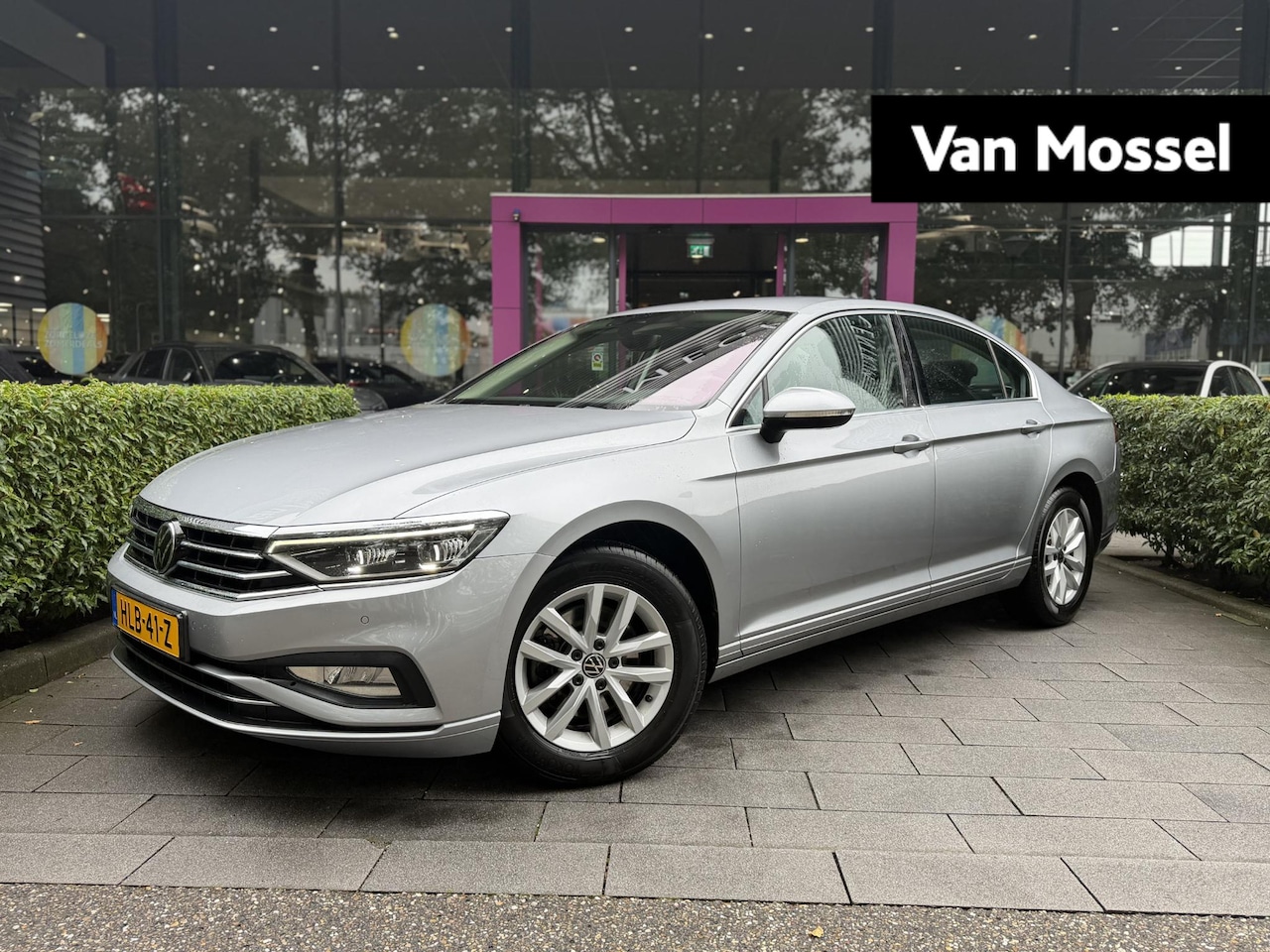 Volkswagen Passat - 1.5 TSI Business | WORDT VERWACHT | ACHTERUITRIJCAMERA | APPLE CARPLAY - ANDROID AUTO | KE - AutoWereld.nl