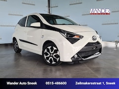 Toyota Aygo - 1.0 VVT-i x-clusiv /Stoelverwarming/Achteruitrijcamera/Automatische airco/Apple Carplay