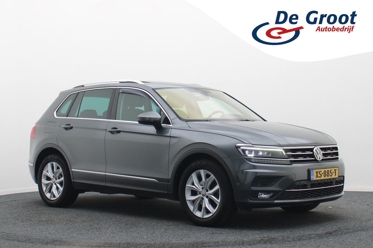 Volkswagen Tiguan - 1.5 TSI ACT Highline Panoramadak, Virtual Cockpit, Apple Carplay, ACC, Camera, PDC - AutoWereld.nl