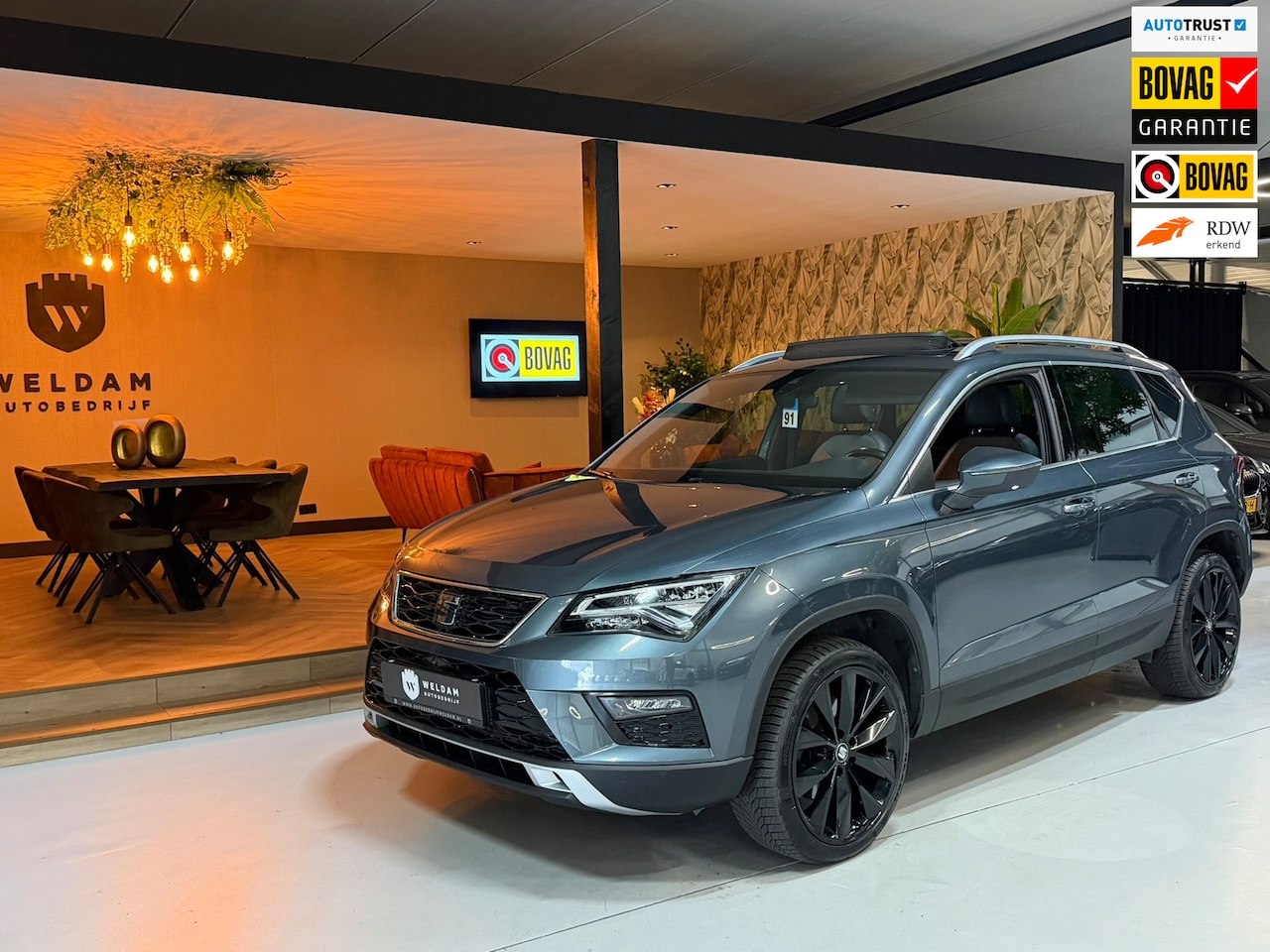 SEAT Ateca - 1.5 TSI Xcellence|Pano|Alcantara|19" Zwarte Velgen|360° Camera|Keyless|Sfeerverlichting|Vi - AutoWereld.nl