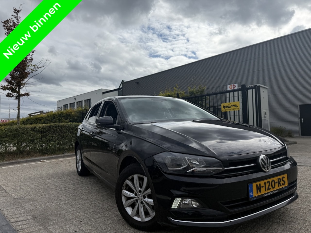 Volkswagen Polo - 1.6 TDI Stoel-Verwarming|Clima|Sensoren - AutoWereld.nl