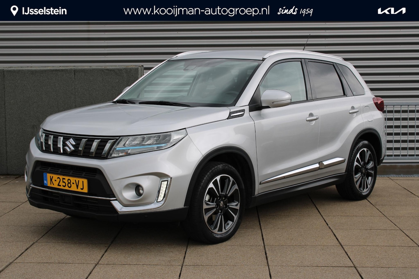 Suzuki Vitara - 1.4 Boosterjet Style Smart Hybrid Automaat / Clima / Trekhaak - AutoWereld.nl