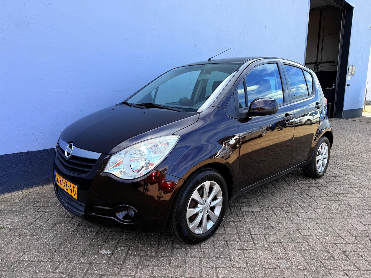 Opel Agila - 1.0 Edition - Airco - AutoWereld.nl