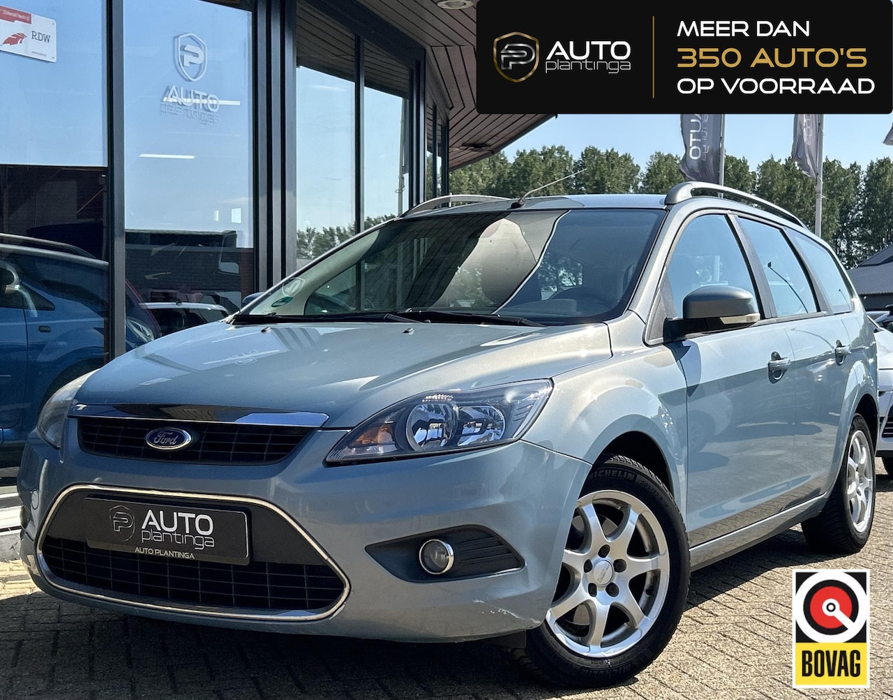 Ford Focus Wagon - 2.0 Titanium 145PK | 1e Eigenaar | NL AUTO | ZEER NETTE STAAT | Trekhaak | 1400KG Trekgewi - AutoWereld.nl