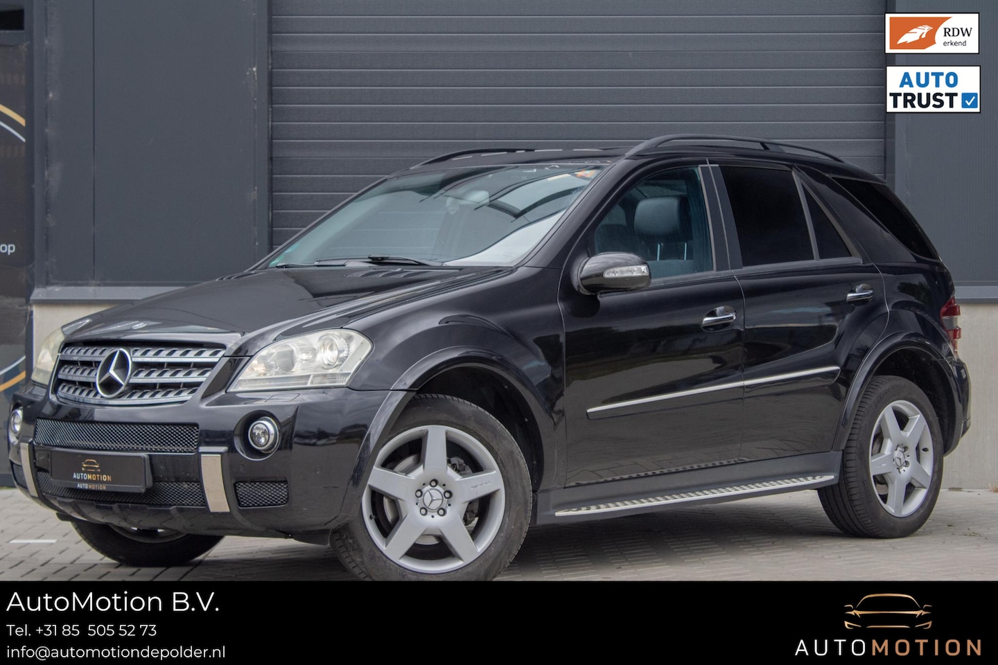 Mercedes-Benz M-klasse - ML 320 CDI LUCHTVERING PANO TREKHAAK CRUISE SENSOR - AutoWereld.nl