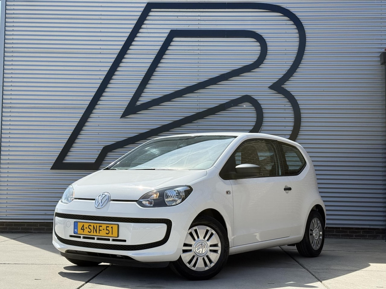 Volkswagen Up! - 1.0 easy up! BlueMotion 1e Eigenaar|Airco|N.A.P|APK tot 04-2027 - AutoWereld.nl