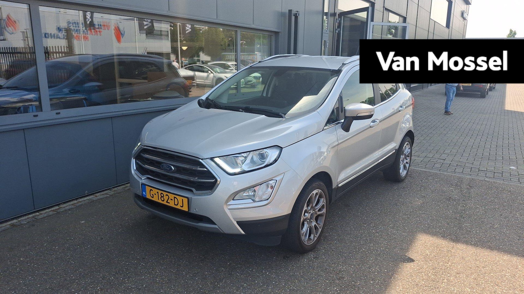 Ford EcoSport - 1.0 EcoBoost Titanium | Stoel/stuur voorruitverwarming | Camera | PDC V+A | Navigatie | Me - AutoWereld.nl