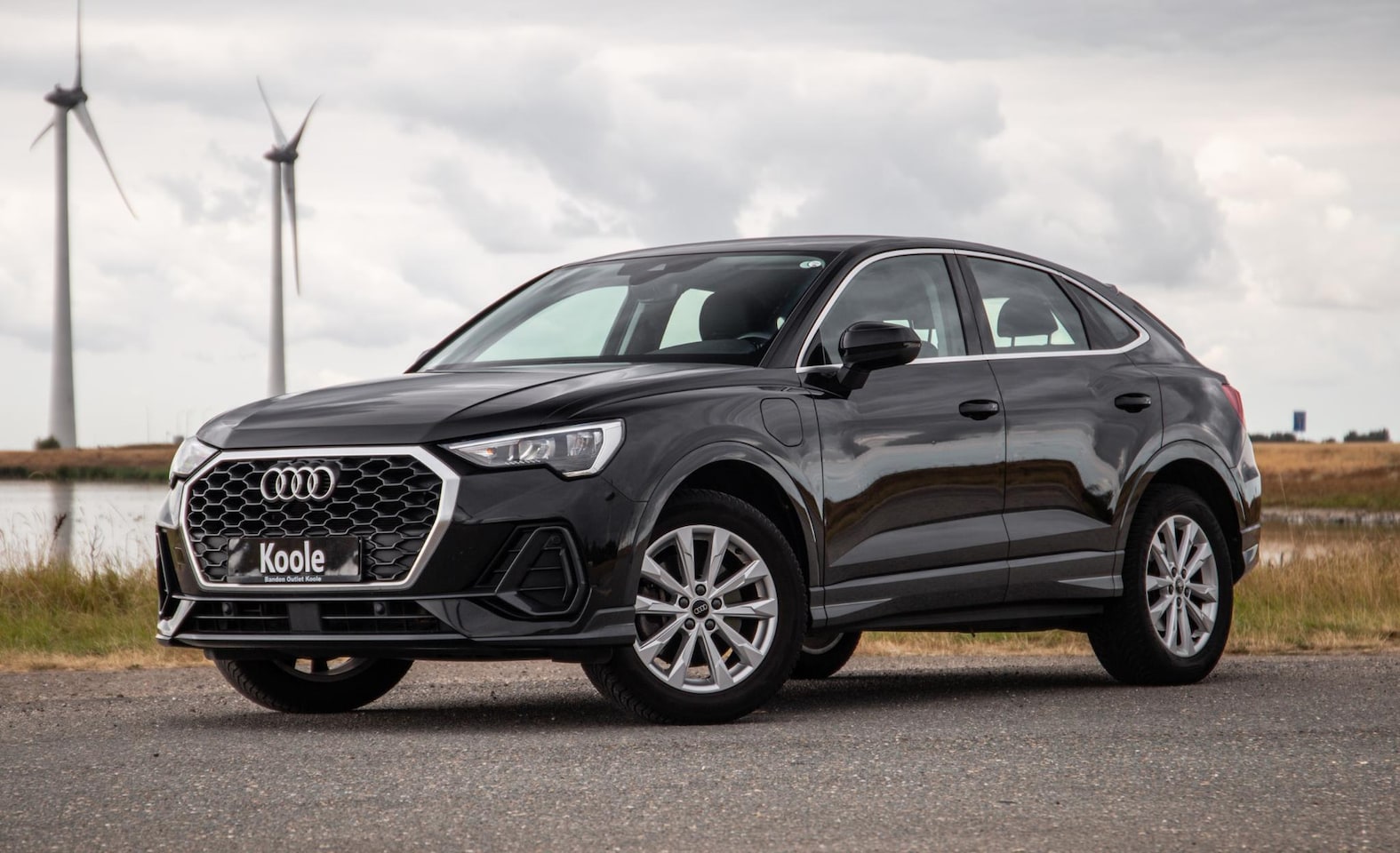 Audi Q3 Sportback - 45 TFSI e Edition CRUISE CONTROLE / CARPLAY / DEALER ONDERHOUDEN / AUTOMAAT - AutoWereld.nl