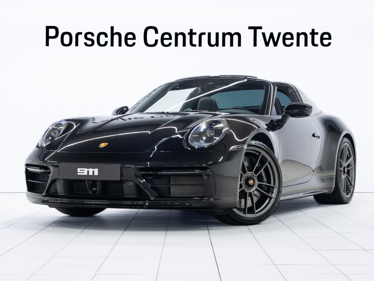 Porsche 911 Targa - 4 GTS Edition 50 Years Porsche Design - AutoWereld.nl