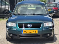 Volkswagen Passat - 2.5 TDI 4Motion 2003 53.000 KM Sedan Youngtimer