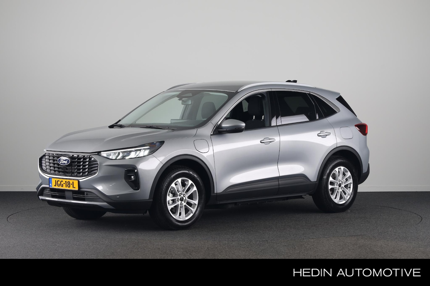 Ford Kuga - 2.5 PHEV Titanium | Elektrisch inklapbare trekhaak | Navigatie | Camera | Carplay | 2100KG - AutoWereld.nl