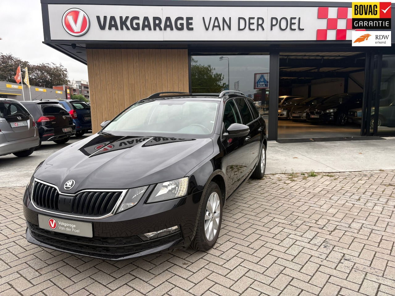 Skoda Octavia Combi - 1.5 TSI Greentech Sport Business 1.5 TSI Greentech Sport Business - AutoWereld.nl