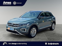 Volkswagen T-Roc - 1.0 110pk TSI Life Edition Parkeerassistent (Park Assist) | Adaptive Cruise Control | Clim