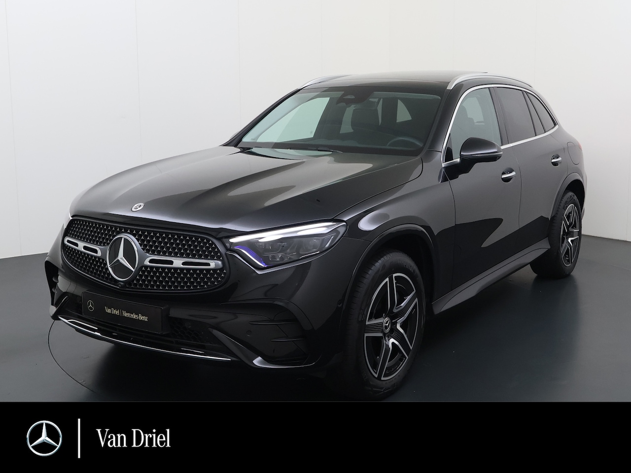 Mercedes-Benz GLC-klasse - 300 e 4MATIC AMG Line | Pano HUD Trekhaak Burmester Memory - AutoWereld.nl