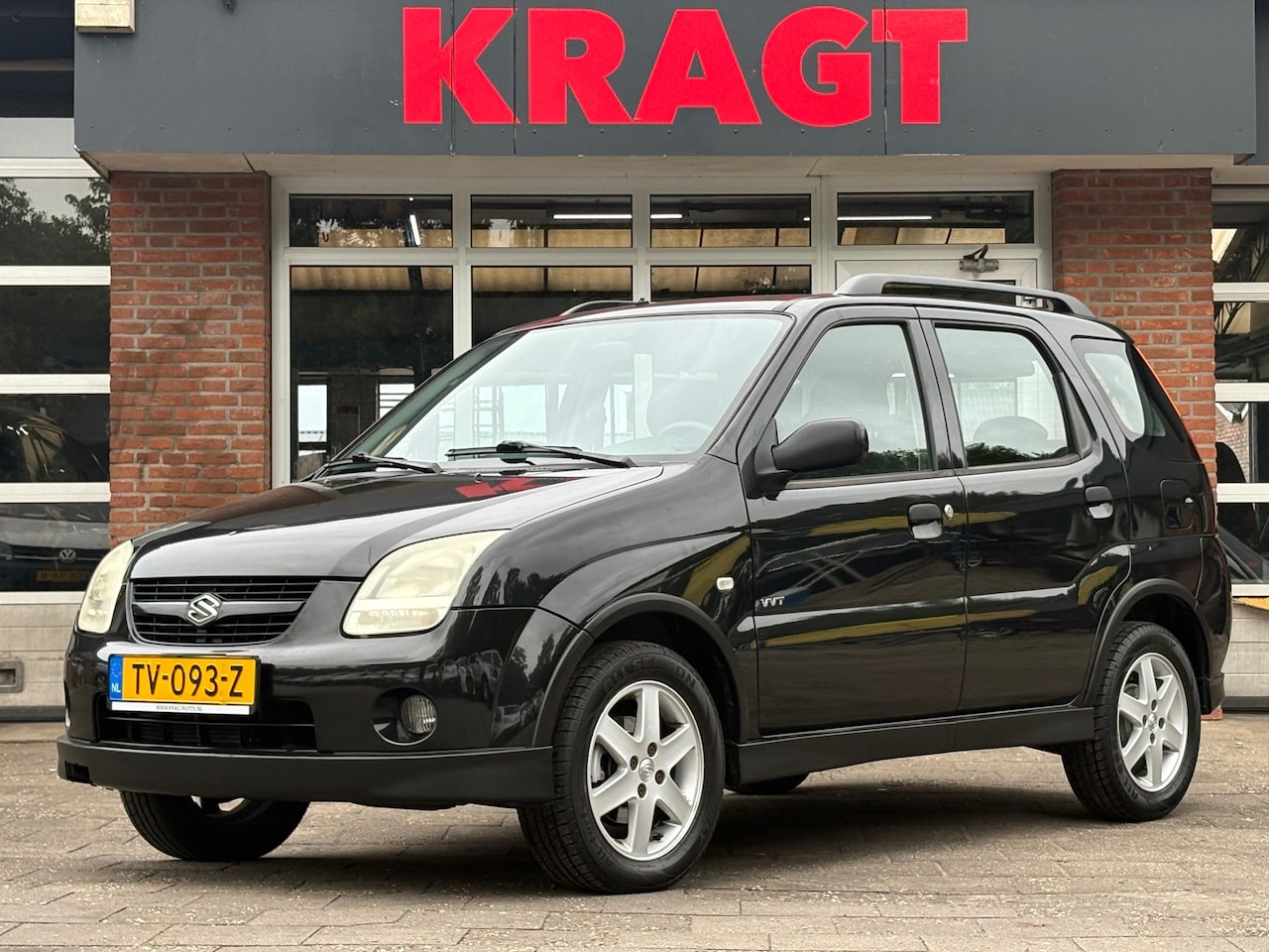 Suzuki Ignis - GLS 1.5 100 pk - AUTOMAAT - hoge instap - AutoWereld.nl