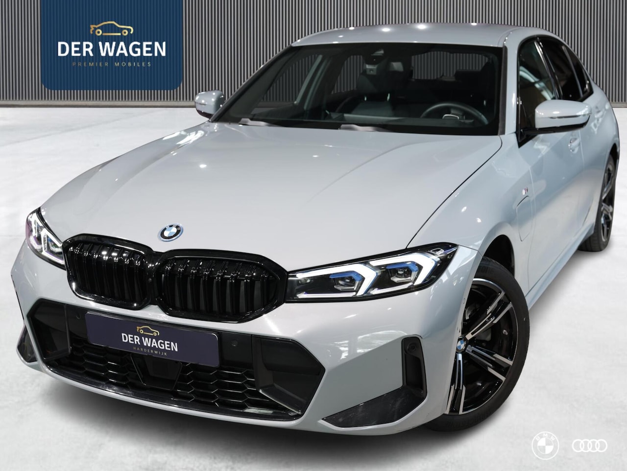 BMW 3-serie - 330E M SPORT / ACC / AUGMENTED / MEMORY / HEADUP / 18" - AutoWereld.nl
