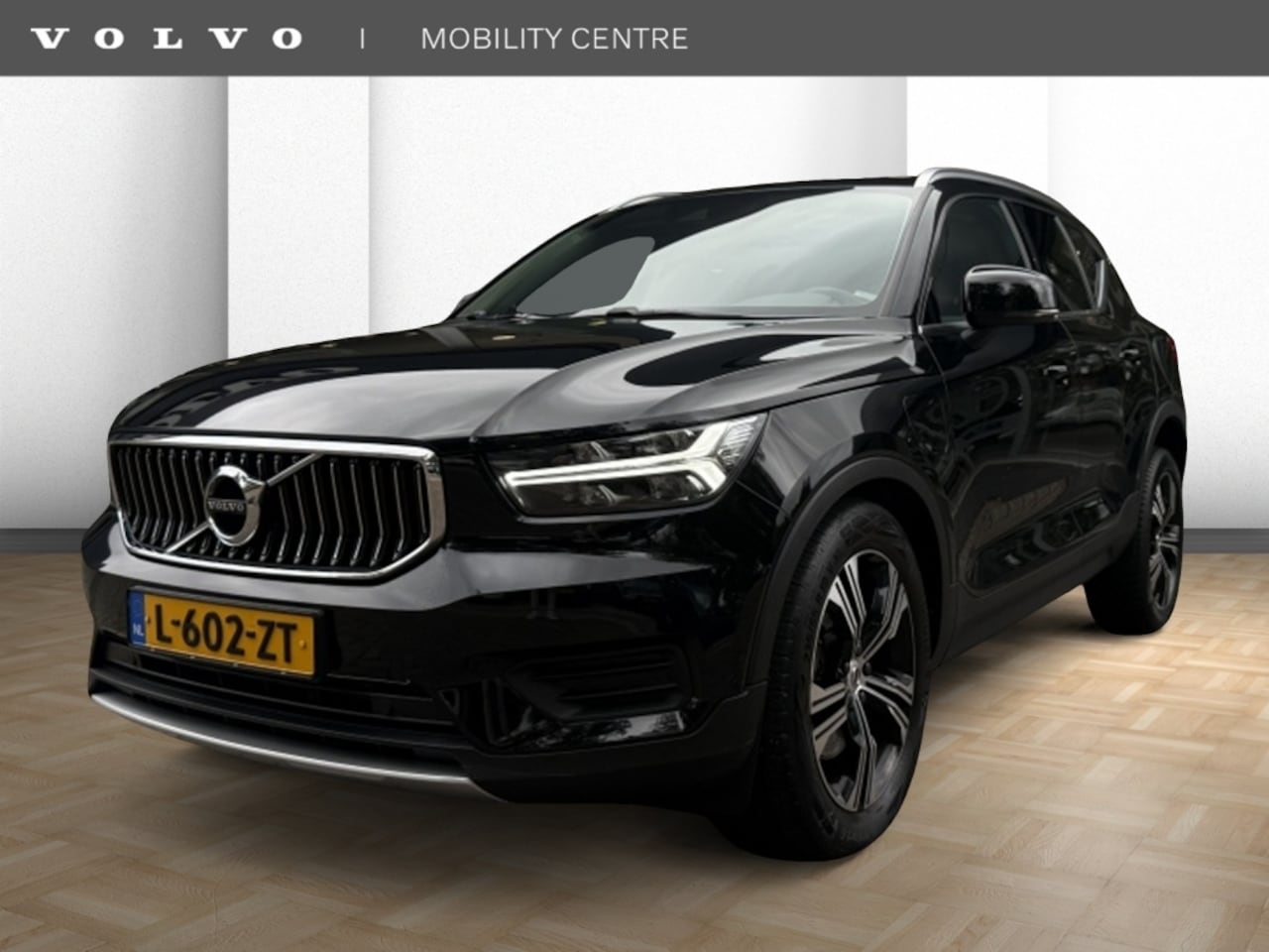Volvo XC40 - T4 Recharge Inscription | Trekhaak | Achteruitrijcamera - AutoWereld.nl