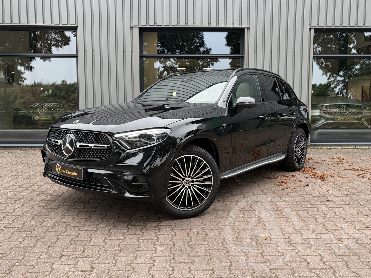 Mercedes-Benz GLC-klasse - 300e 4MATIC AMG Line Trekhaak, Panoramadak, Distronic, 360 camera - AutoWereld.nl