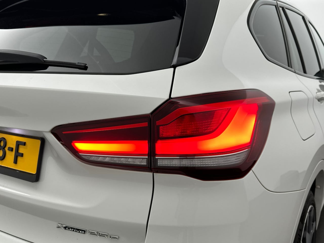 BMW X1 - xDrive25e High Executive Edition | M Sport | Head Up | Panorama | Trekhaak