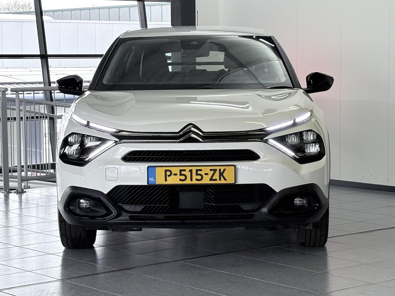 Citroën Ë-C4 - Feel Pack 50 kWh Keyless Entry en Start, Parkeercamera, Lichtmetalen velgen - AutoWereld.nl