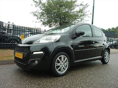 Peugeot 107 - 1.0 12V 68PK 5D AIRCO LM Velgen APK tot 28-09-2027
