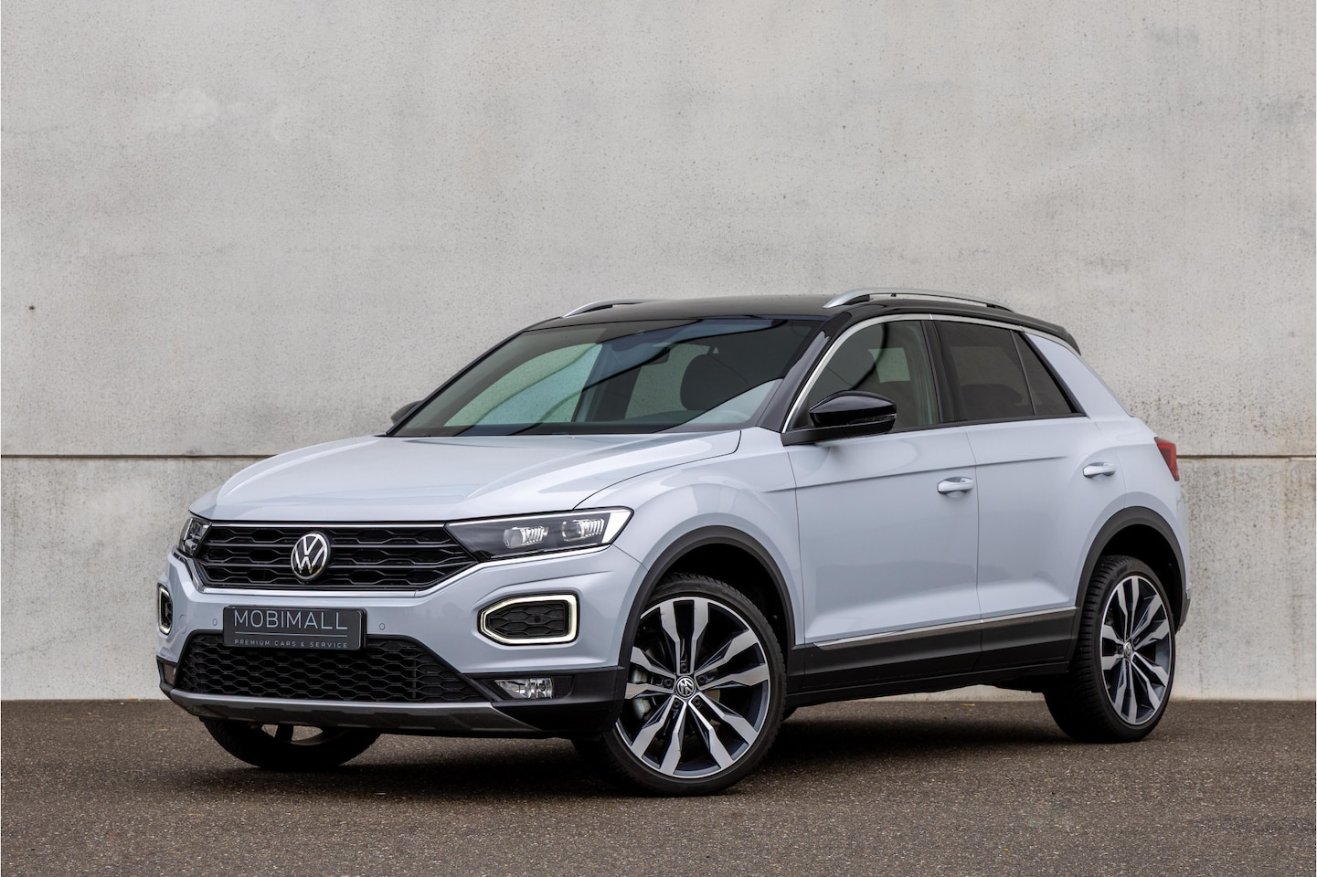 Volkswagen T-Roc - 1.5 TSI Sport 19" LMV | Sportpack | Winterpack | ACC - AutoWereld.nl