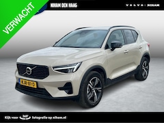 Volvo XC40 - B4 (M-HYBRID) PLUS DARK -HARMAN/KARDON|CAMERA|ADAP.CRUISE|POWER-SEATS|VERW.VOORRUIT|PRIVAC