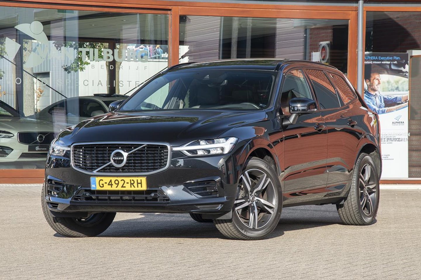 Volvo XC60 - 2.0 T4 R-Design 2.0 T4 190 PK R-DESIGN - AutoWereld.nl