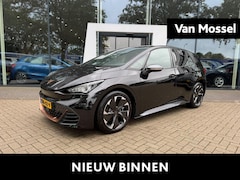 CUPRA Born - Business 63 kWh | NIEUW BINNEN | STOELVERWARMING | ACHTERUITRIJCAMERA | 19" VELGEN | KEYLE