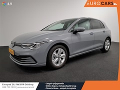 Volkswagen Golf - 1.5 150pk eTSI Life DSG Navigatie Climate control Parkeer sensoren Stoelverwarming DAB Led