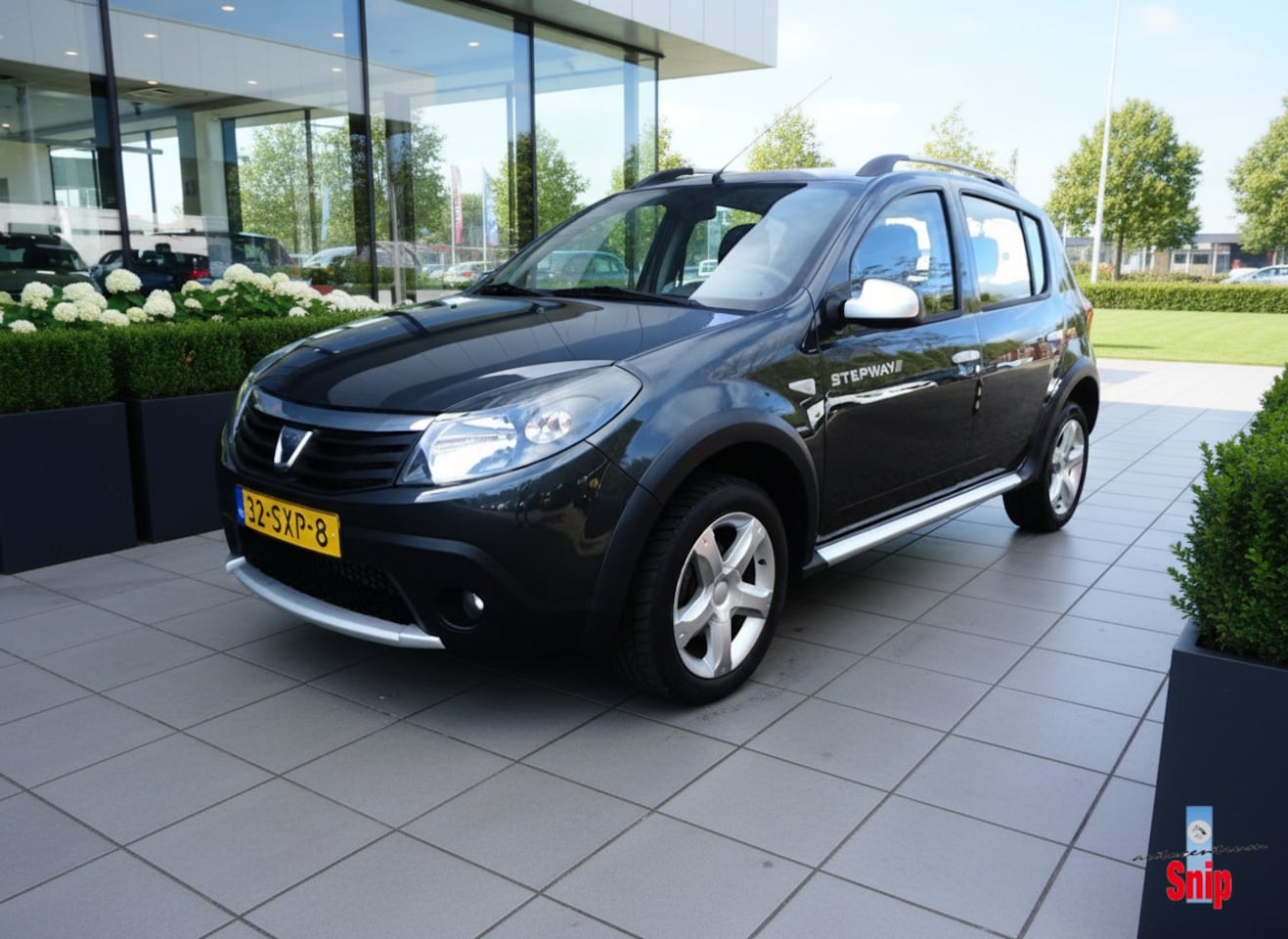 Dacia Sandero Stepway - 1.6 - AutoWereld.nl