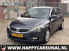 Kia Cee'd - 1.4 CVVT X-ecutive, AIRCO, NIEUWE APK