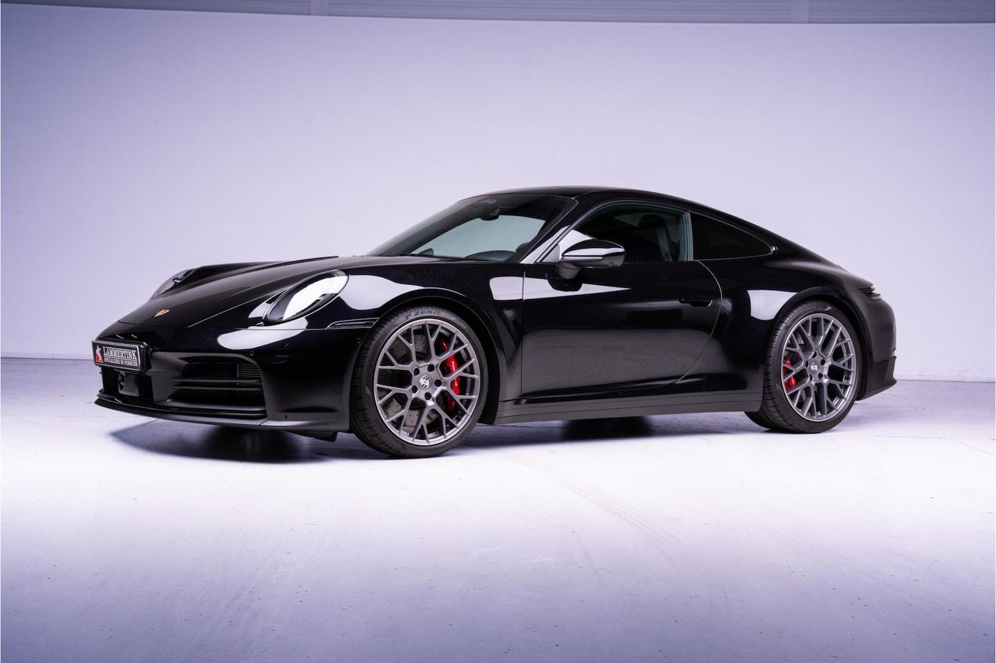 Porsche 911 - 3.0 Carrera S Sportchrono pakket | 20-21 inch RS Spyder-wielen - AutoWereld.nl