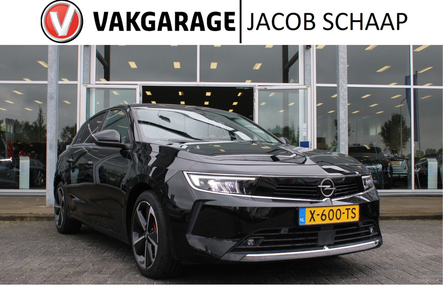 Opel Astra - 1.2 GS Line | Camera | Apple/android carplay | Climate | Cruise Control | 17" lichtmetaal - AutoWereld.nl
