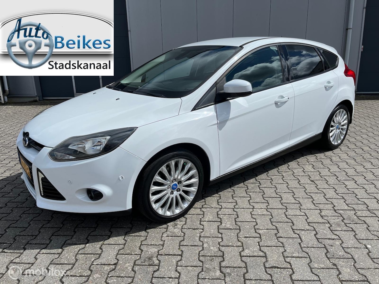 Ford Focus - 5 deurs 1.6 EcoBoost Titanium - AutoWereld.nl