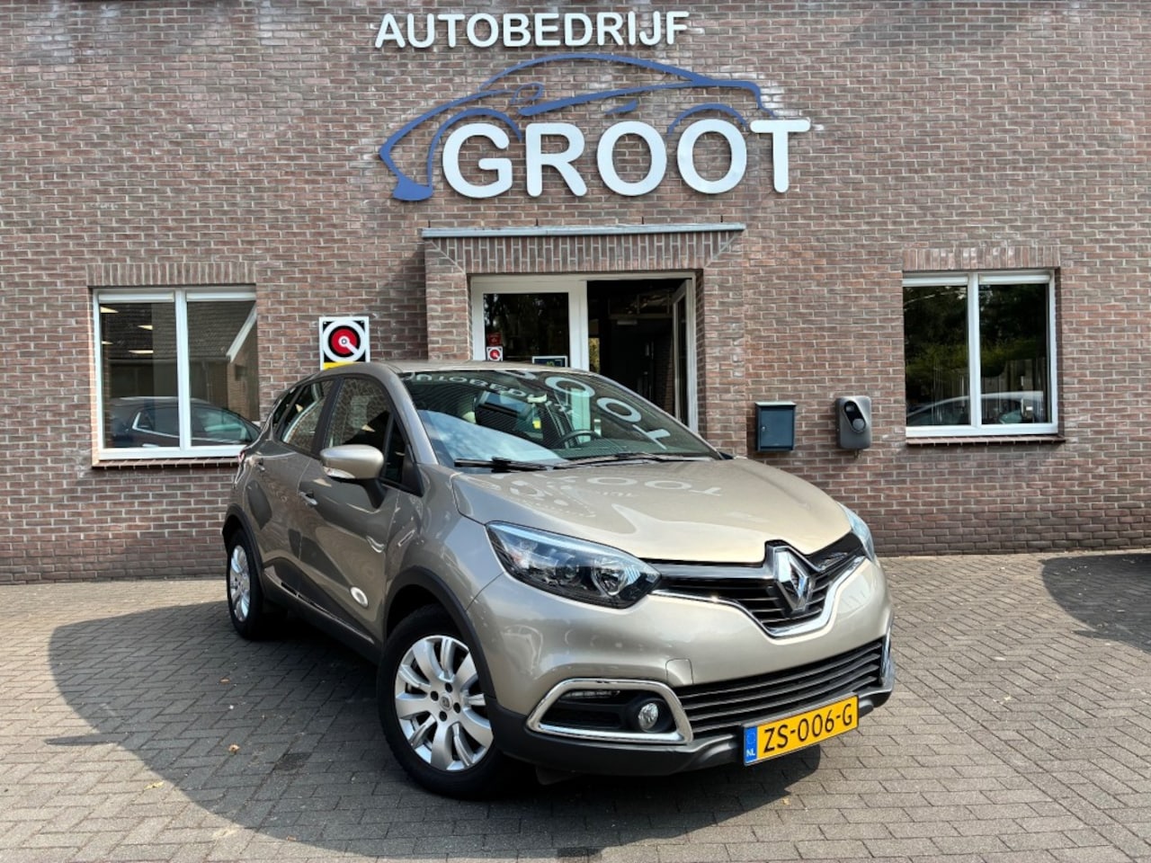 Renault Captur - 1.2 TCe Dynamique 1.2 TCE DYNAMIQUE - AutoWereld.nl