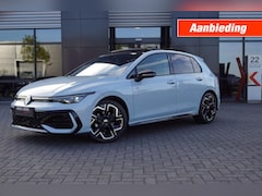 Volkswagen Golf Plus - R-line 1.5 eTSI 150pk DSG facelift Black style/ Panodak /IQ Matrix LED /Head-up/Park-assis
