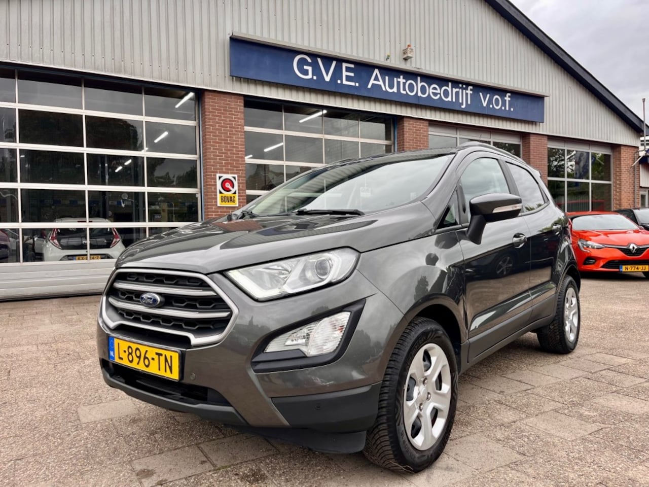 Ford EcoSport - 1.0 EB TREND ULTIM. TREKHAAK NAVIGATIE. - AutoWereld.nl