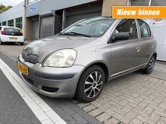 Toyota Yaris - 1.3 VVT-i Idols 5DRS AIRCO RIJDT HEEL GOED NAP APK 8-2027