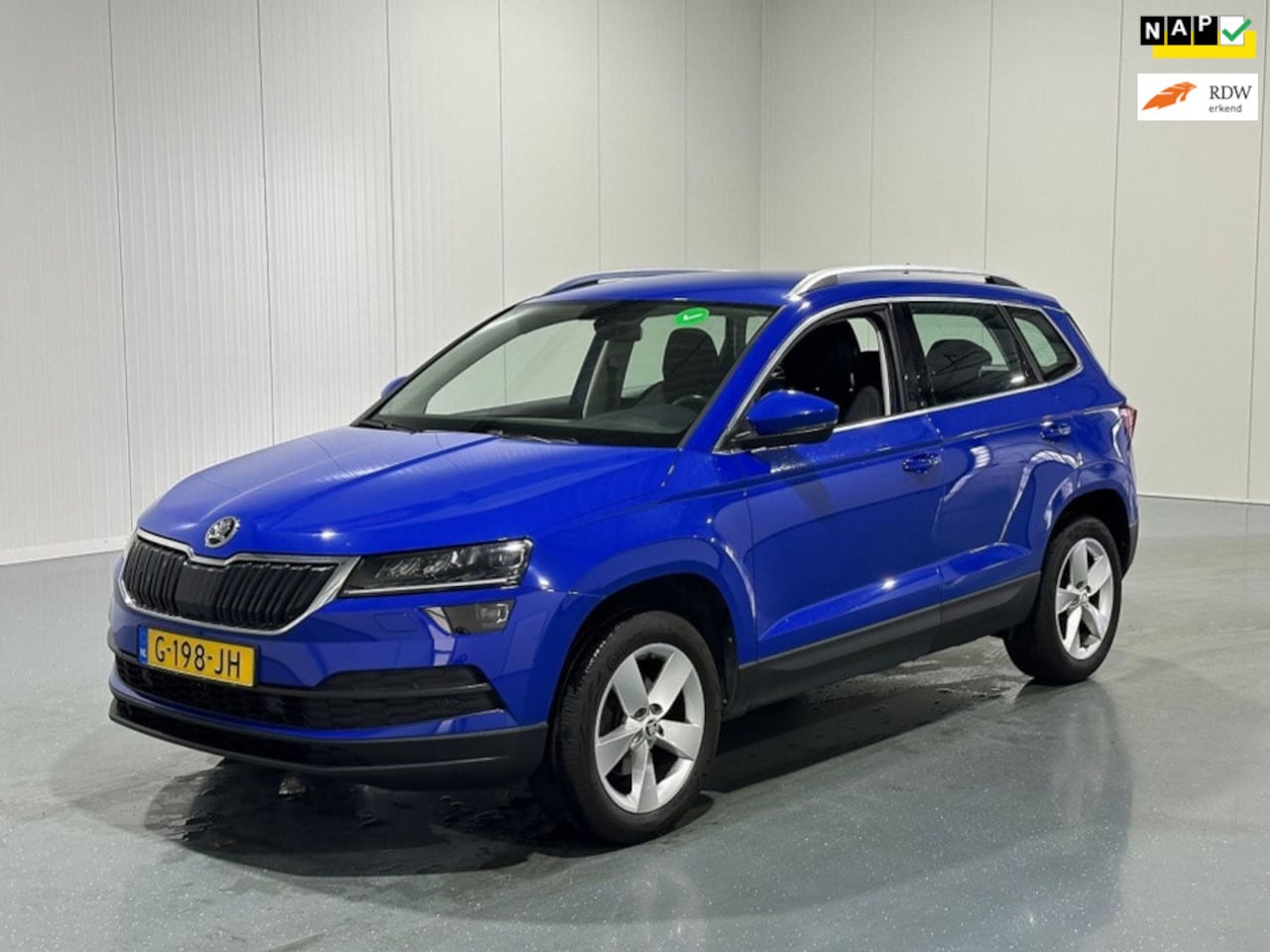 Skoda Karoq - 1.5 TSI ACT Business Edition TREKHAAK/CAMERA/APPLE CARPLAY - AutoWereld.nl