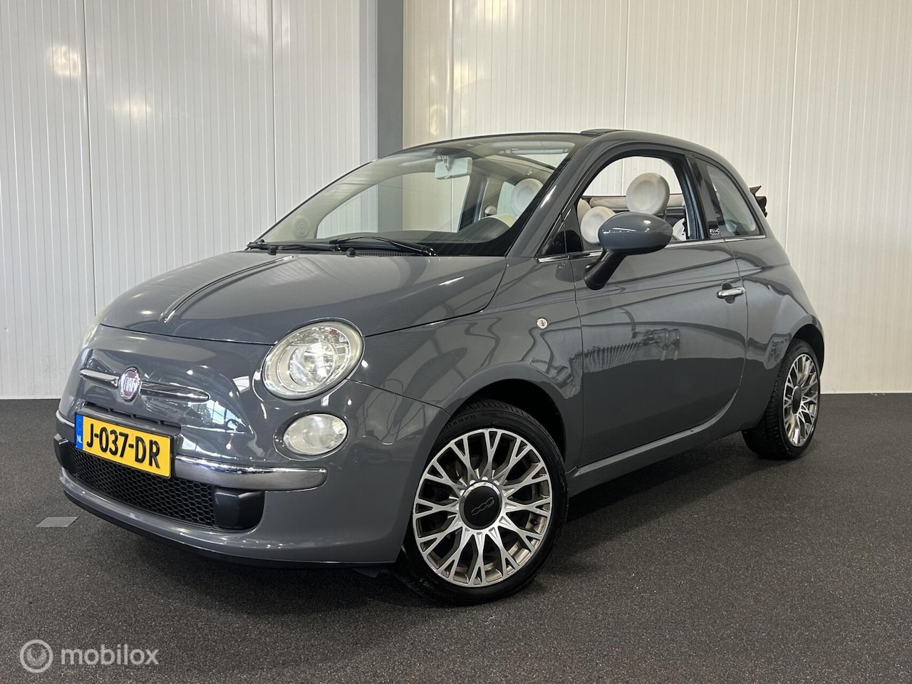Fiat 500 C - 0.9 TwinAir Lounge [ half-leder climate LM ] - AutoWereld.nl