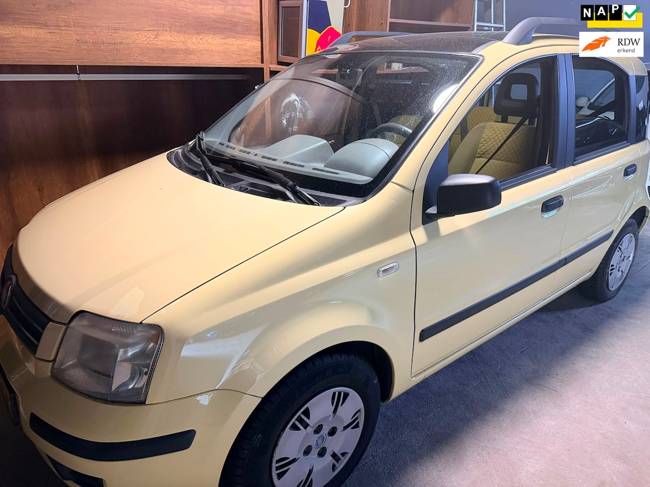Fiat Panda - 1.2 SportSound - APK 07-2027 - Airco - AutoWereld.nl