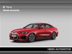 BMW i4 - eDrive35 M Sport Edition 70 kWh | DAB-Tuner | High Executive | Elektrisch Verstelbare Voor