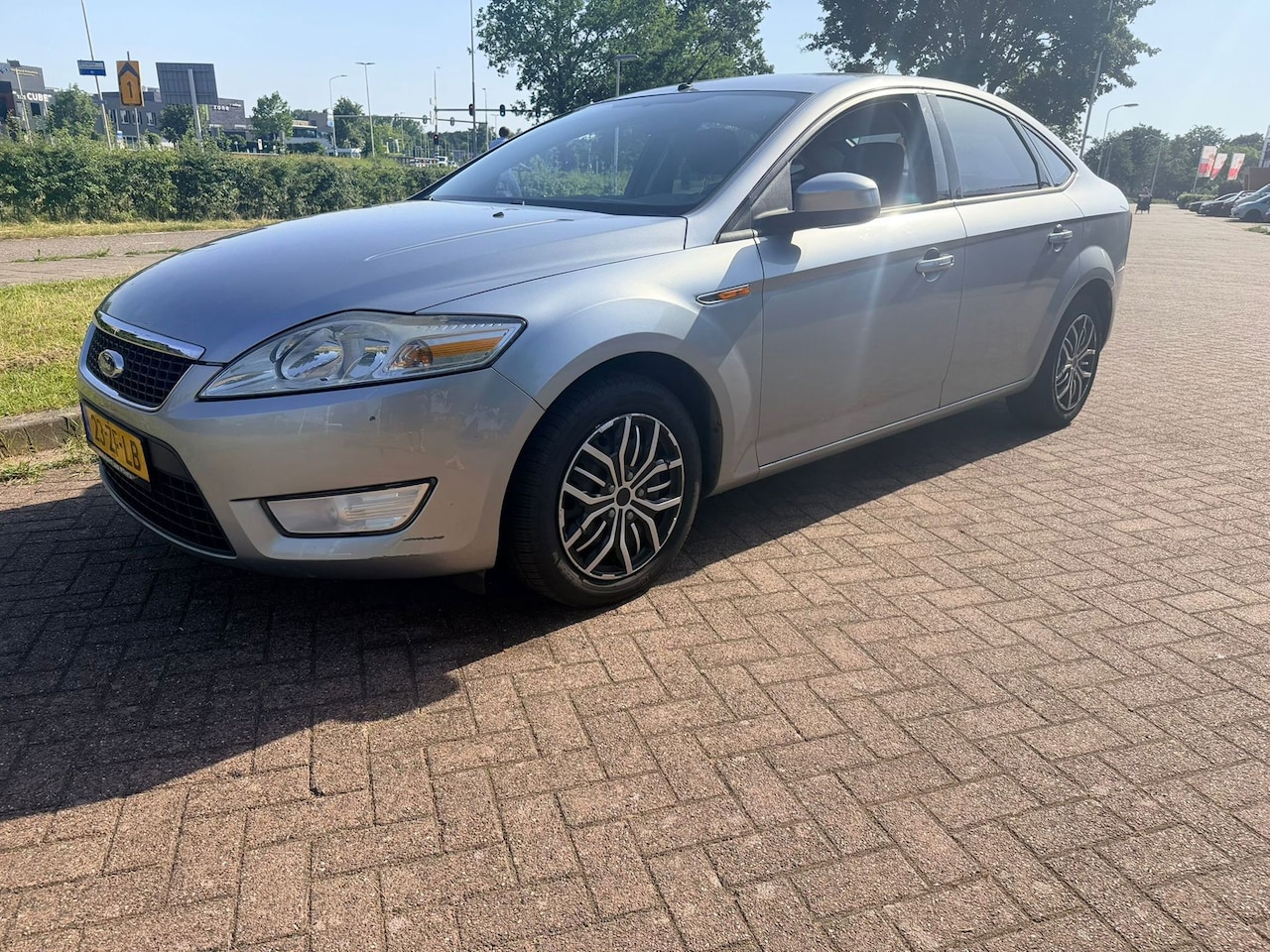 Ford Mondeo - 1.6-16V Benzine - APK 03-2027 - Top staat - AutoWereld.nl